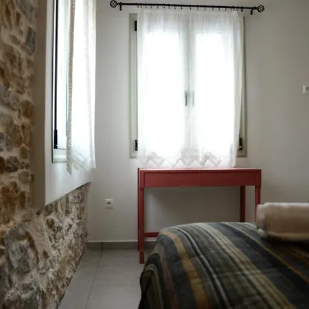 Deus Apartments_ Athens Airport * Spáta