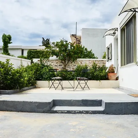 Deus Apartments_ Athens Airport