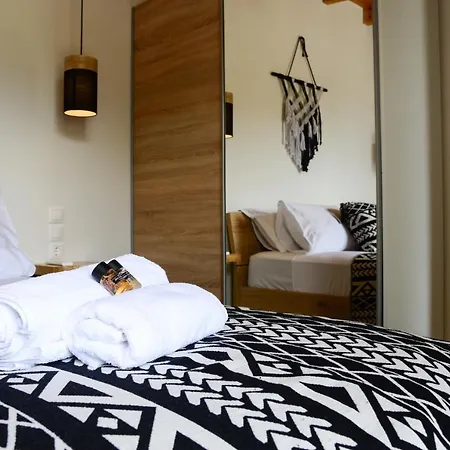 Deus Apartments_ Athens Airport *